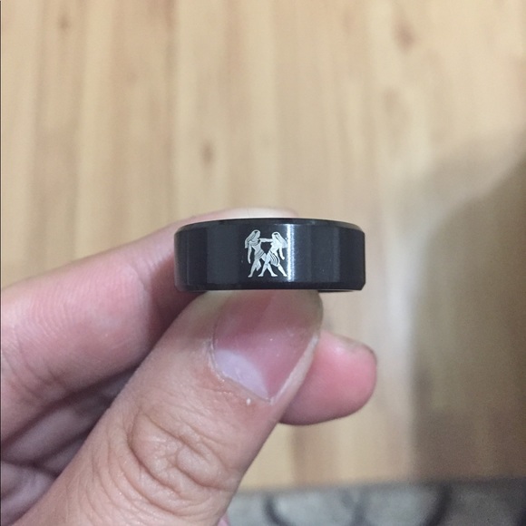 Constellation Gemini Black Titanium Ring - Picture 3 of 5